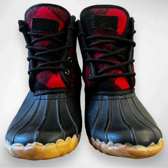 NEW CHOOKA Women's Eastlake Duck Boot Red And Black Plaid Rain Boots Sz 6 | NWT - Picture 4 of 10